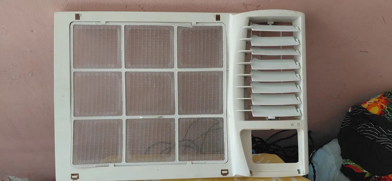 Frente ar concdicionado plástica Springer 12000.btu - Foto 2