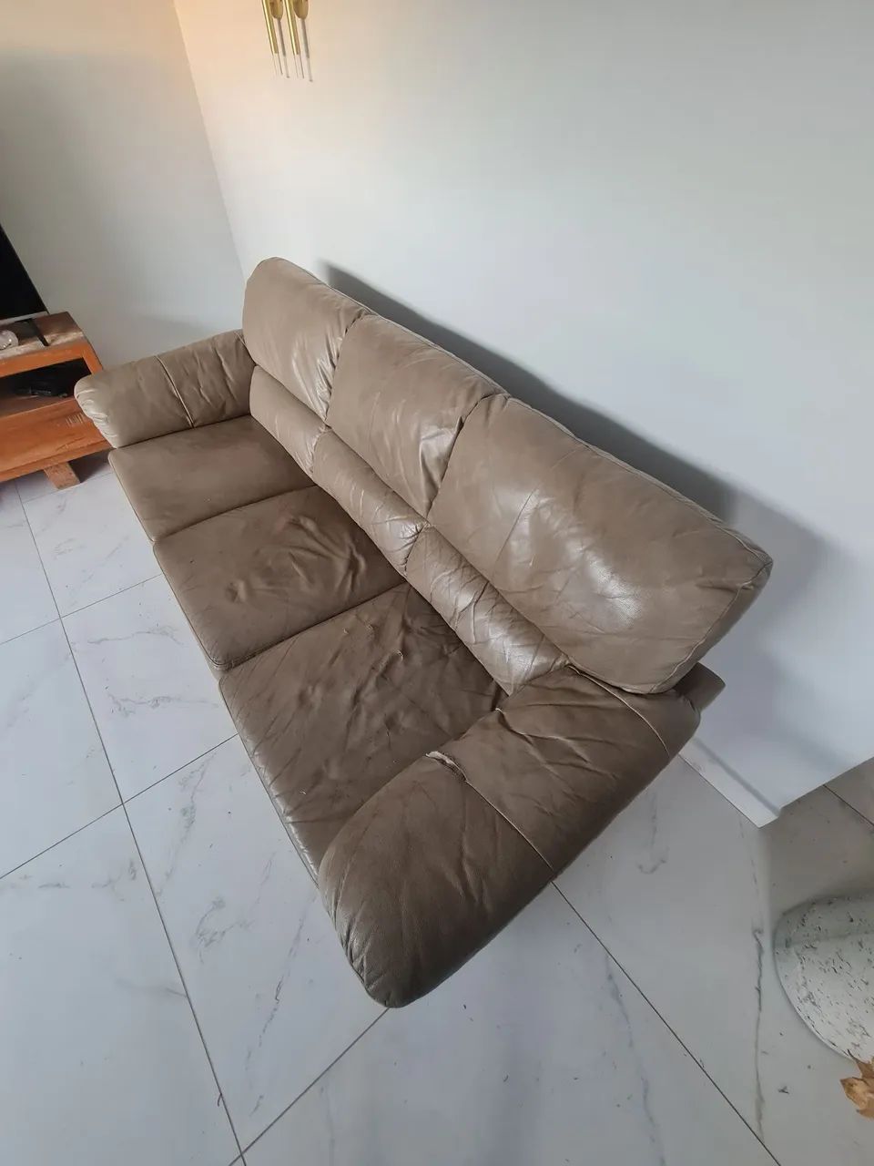VENDE-SE SOFÁ DE 3 LUGAR - Foto 4