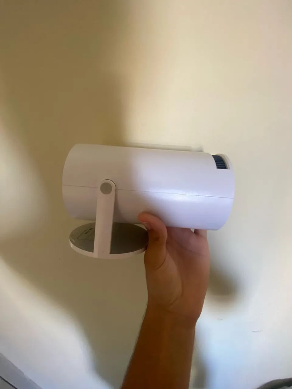 Projetor 150 polegadas hy300