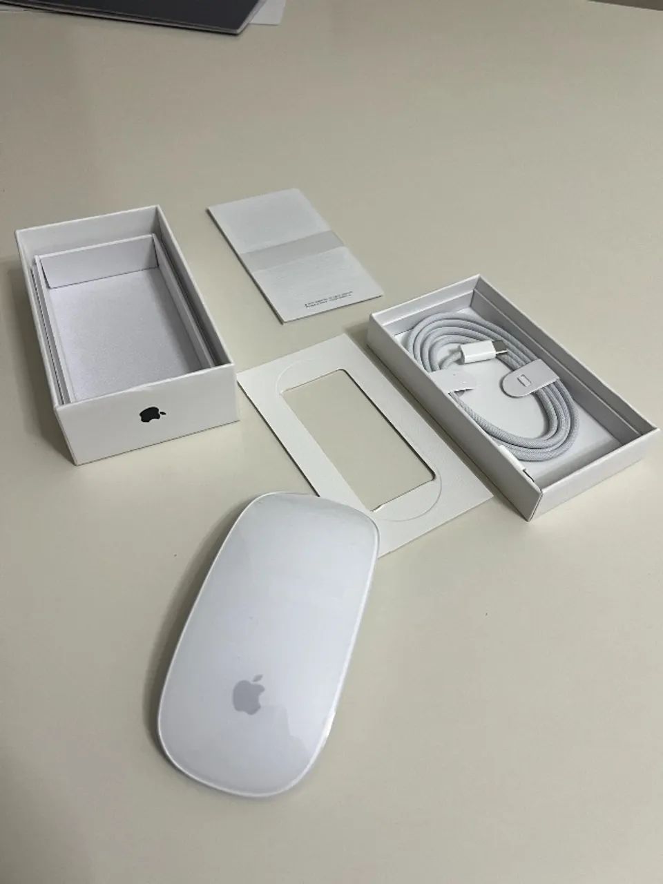 Apple Magic Mouse 2 Lightning441992340539985920