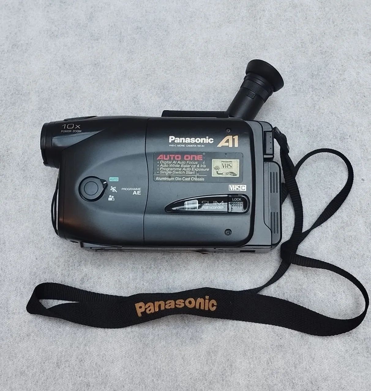 Panasonic Slim Palmcorder NV-A1
