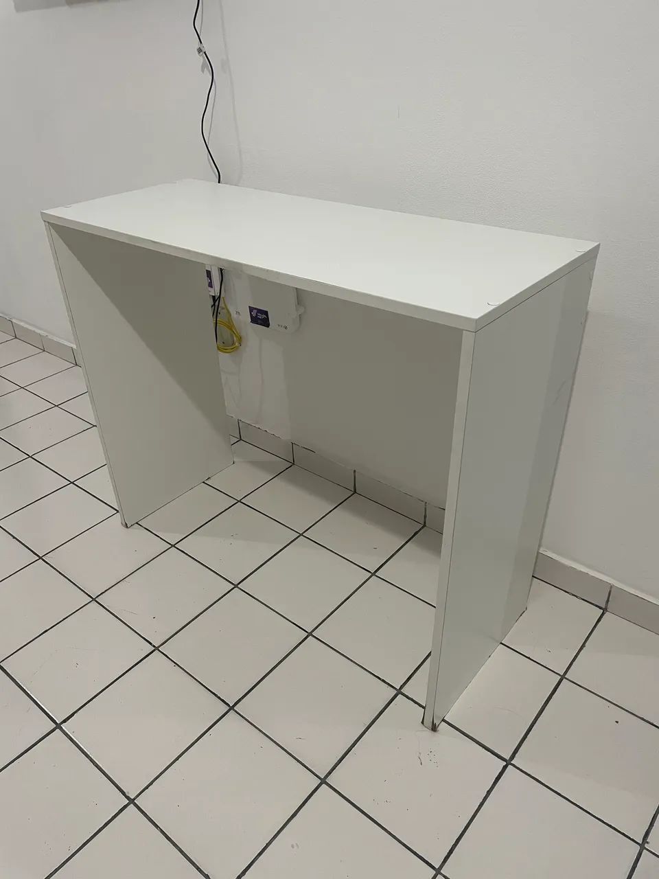 Escrivaninha / Mesa multiuso 