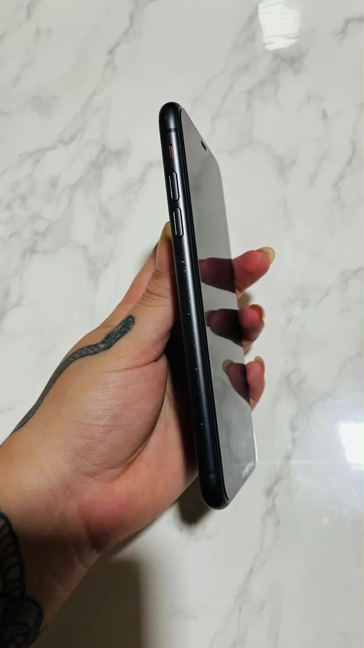 Iphone 11 - Foto 3