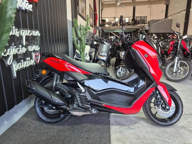 YAMAHA NMAX 160 2025 - Foto 3