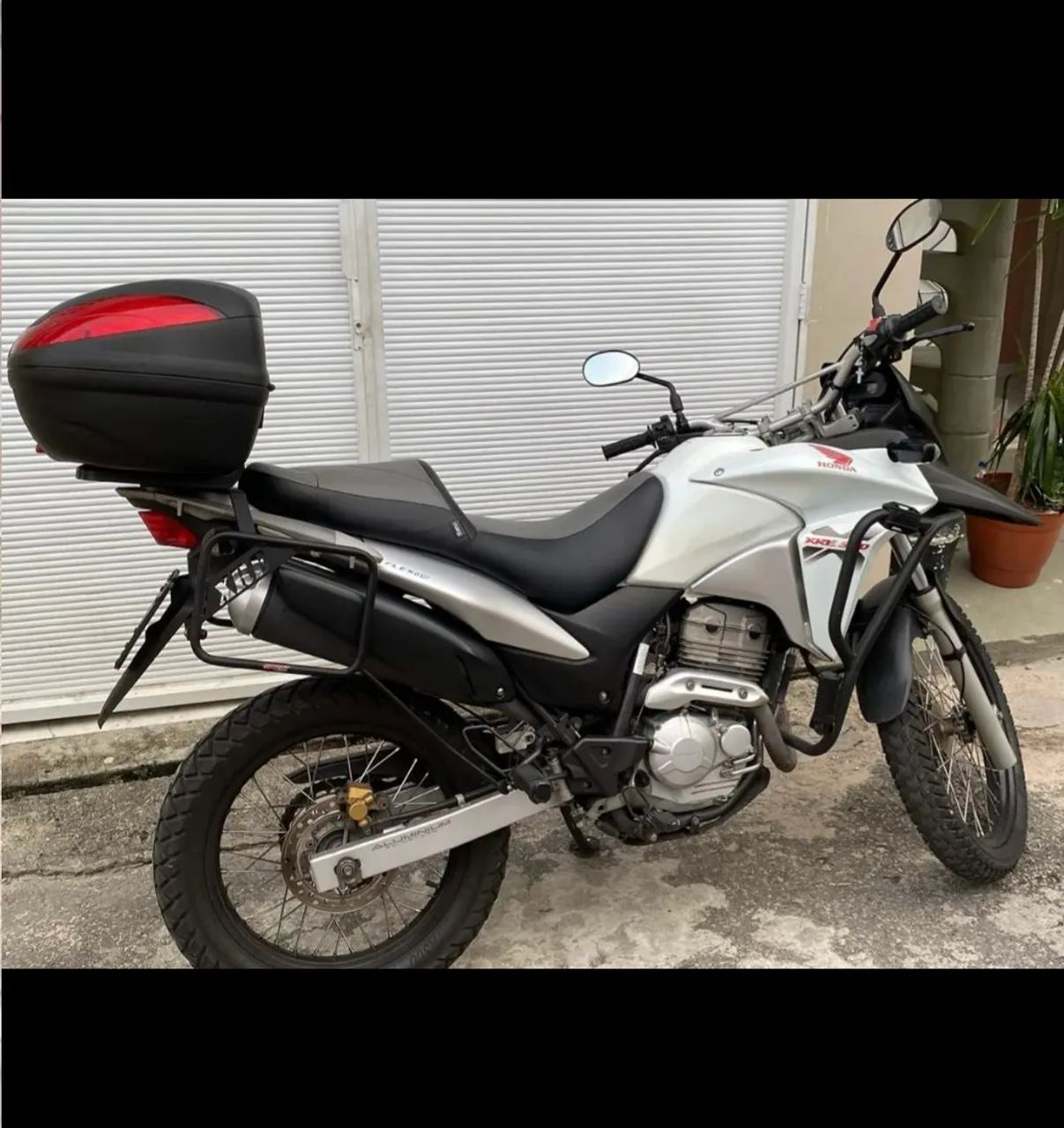 Xre 300 