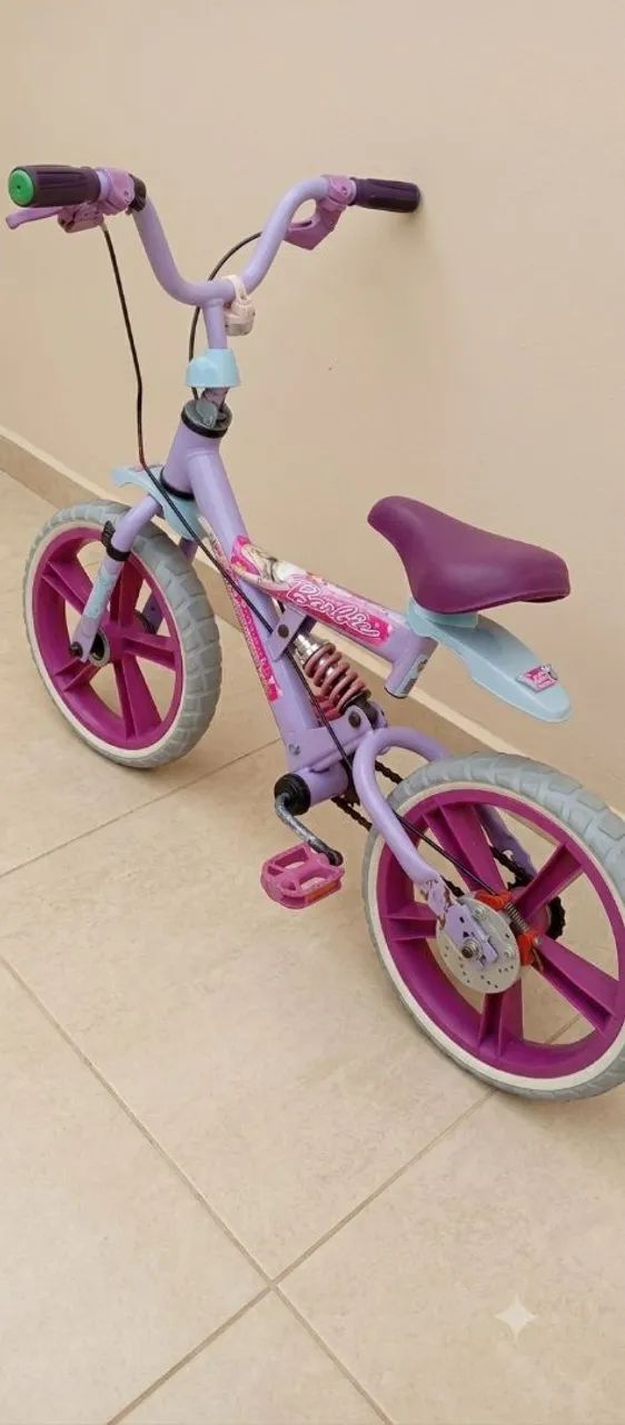 Vendo bicicleta aro 16 lilás fofa