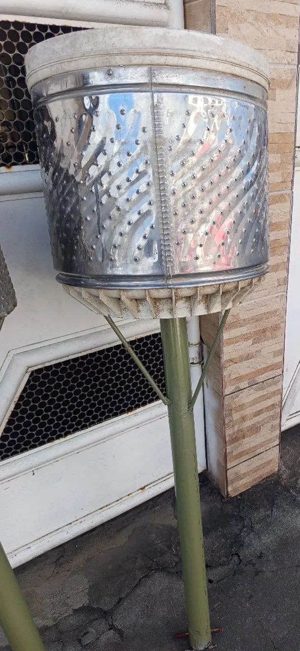 Churrasqueiras e lixeiras ferro.  - Foto 2