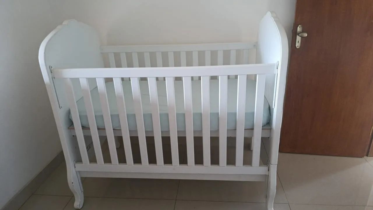 BERÇO COM COLCHÃO - Foto 3