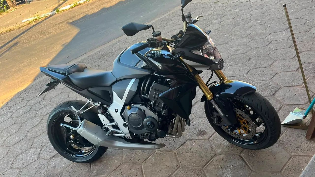Cb 1000r 
