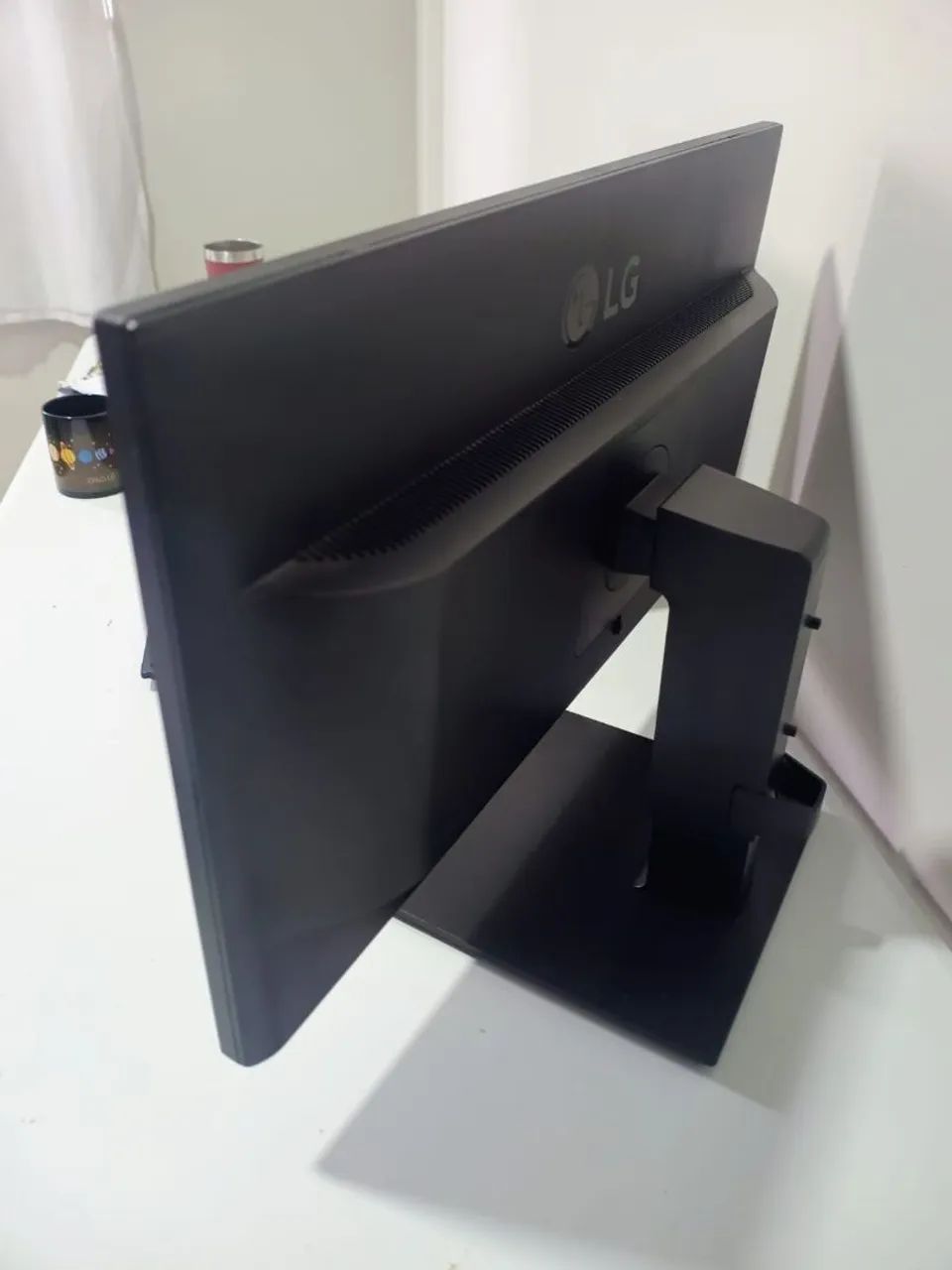 Monitor LG 24 polegadas, sem marcas de uso  - Foto 2