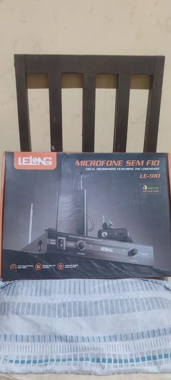 Kit 4 Microfones Lelong Le-910 Vhf Sem Fio Auricular Cabeça Lapela - Foto 3