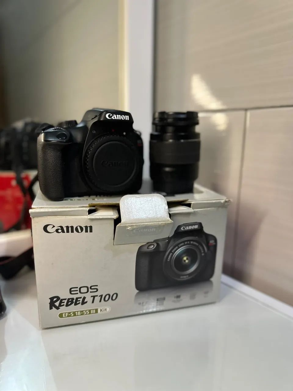 CANON T100 ? KIT COMPLETO À VENDA!