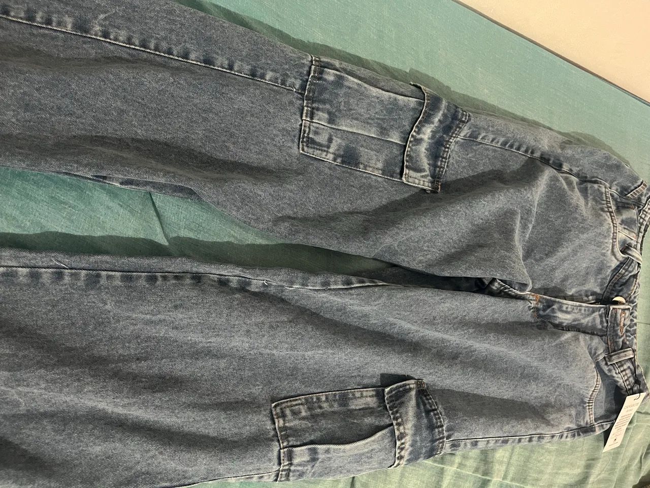 Calça cargo jeans 