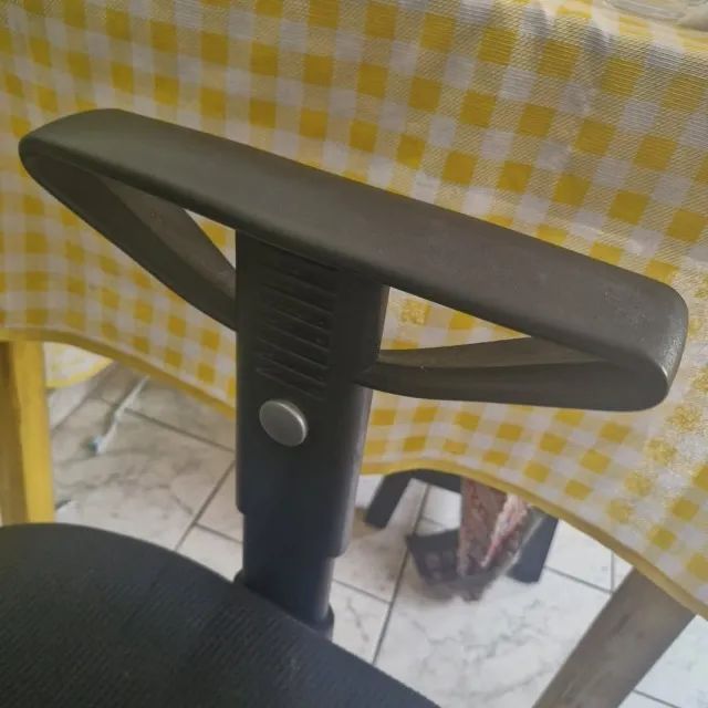 Cadeira de escritório - Foto 2