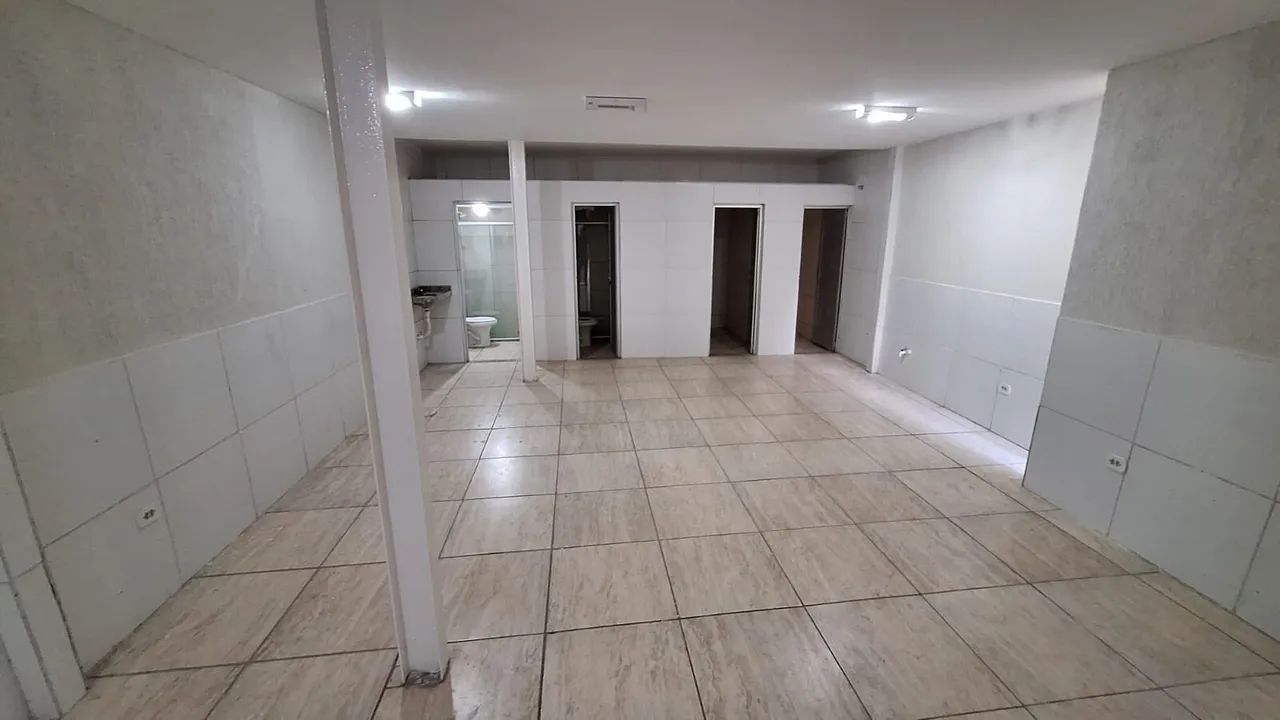 SANTO AMARO - 137 M2 PARTE TÉRREA COMERCIAL - LAJEADO, 3 SALAS 2 BANHEIROS E COPA - Foto 4