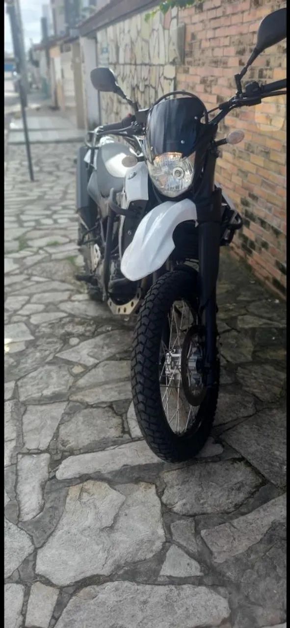 Xt660r branca