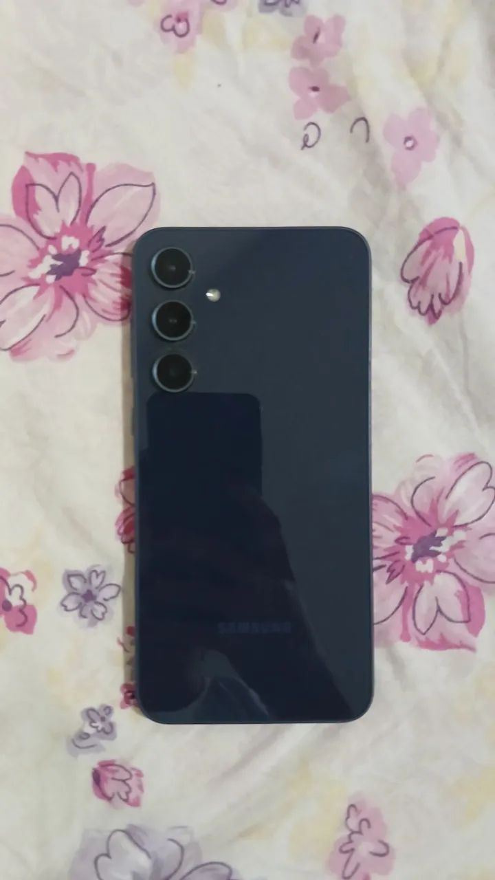 Samsung A35
