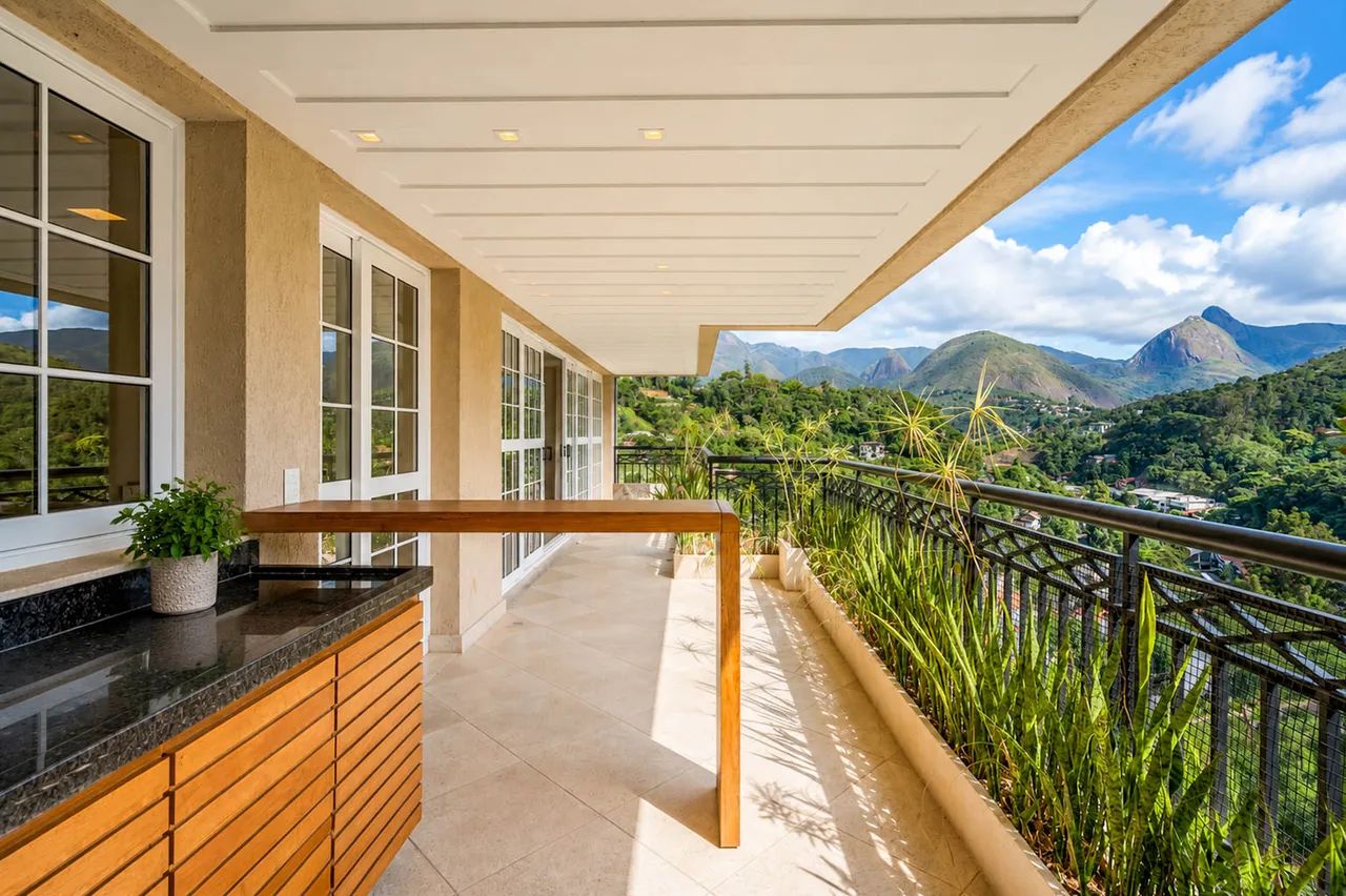 Apartamento com 4 quartos em Itaipava, Petrópolis - Foto 2