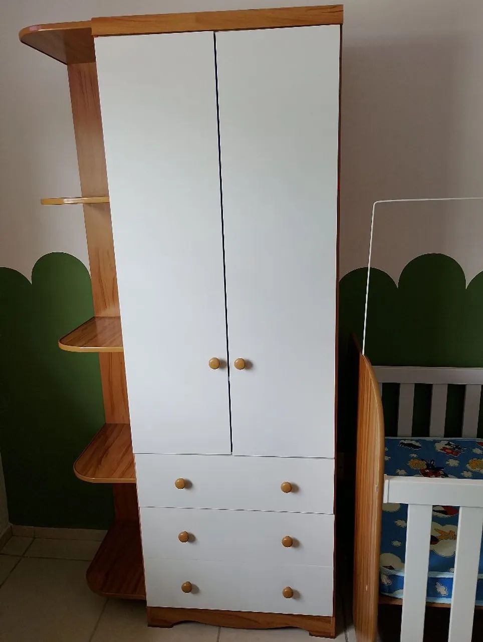 Berço+ cômoda+ guarda roupa quarto completo  - Foto 5