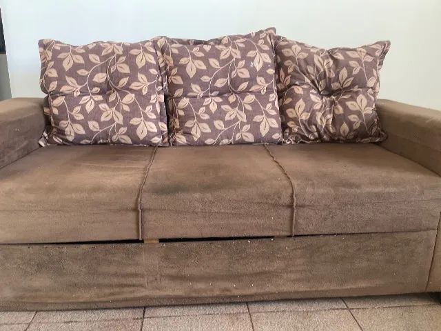 Sofá de três lugares - Foto 2