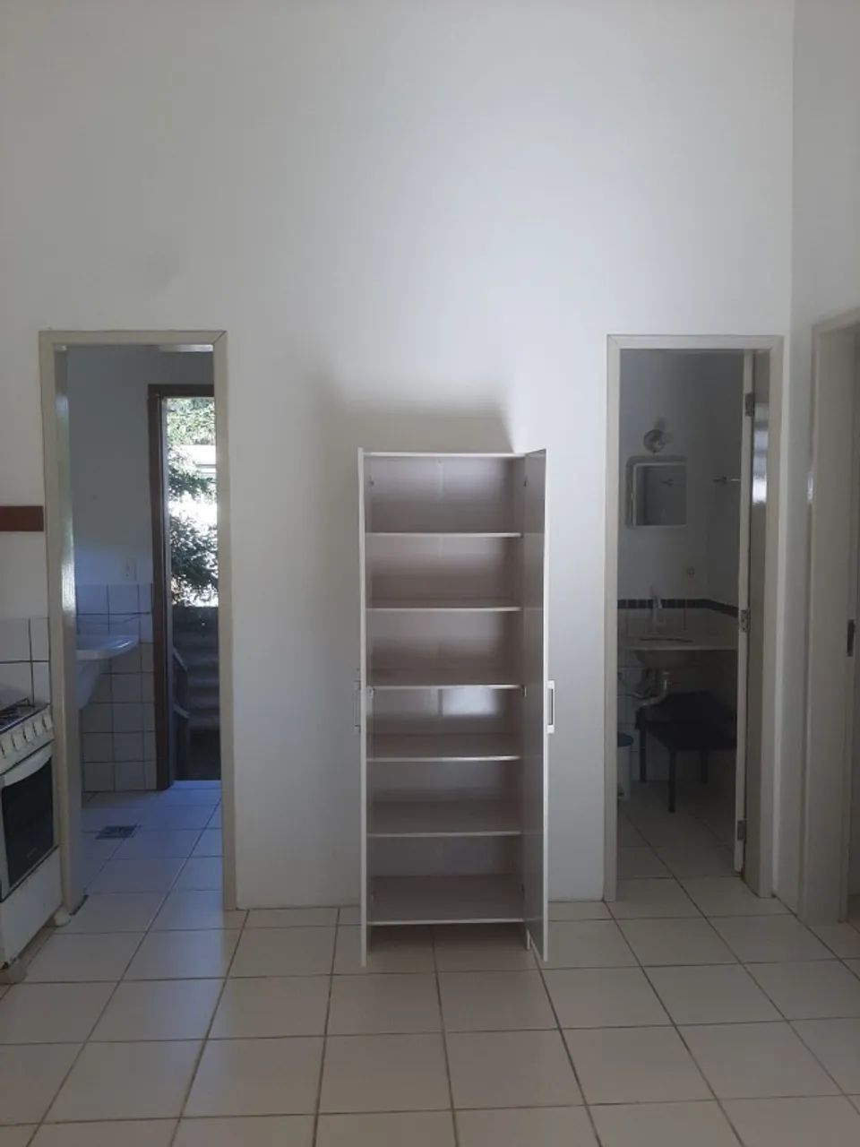Casa para alugar no Rio Tavares ? 2 quartos e quintal amplo - Foto 4