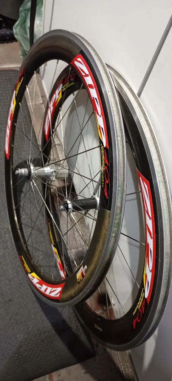 Roda carbono