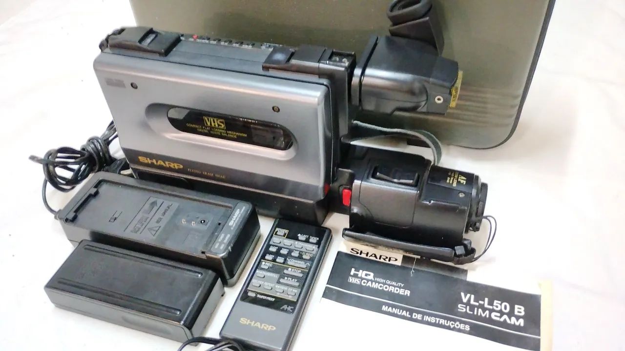 Filmadora Sharp VHS antiga 
