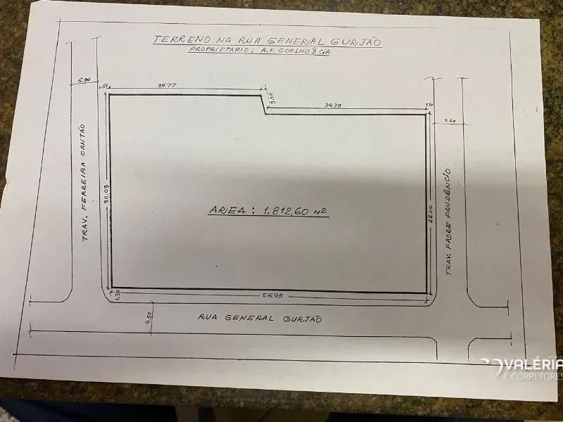 terreno com 1.812,60m²