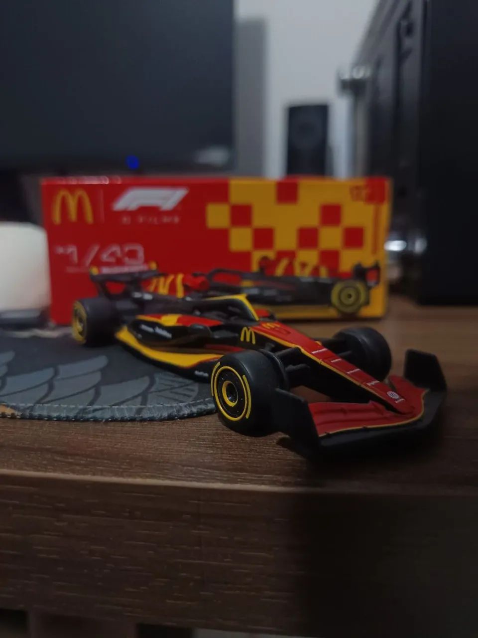 Miniatura fórmula 1 McDonald's