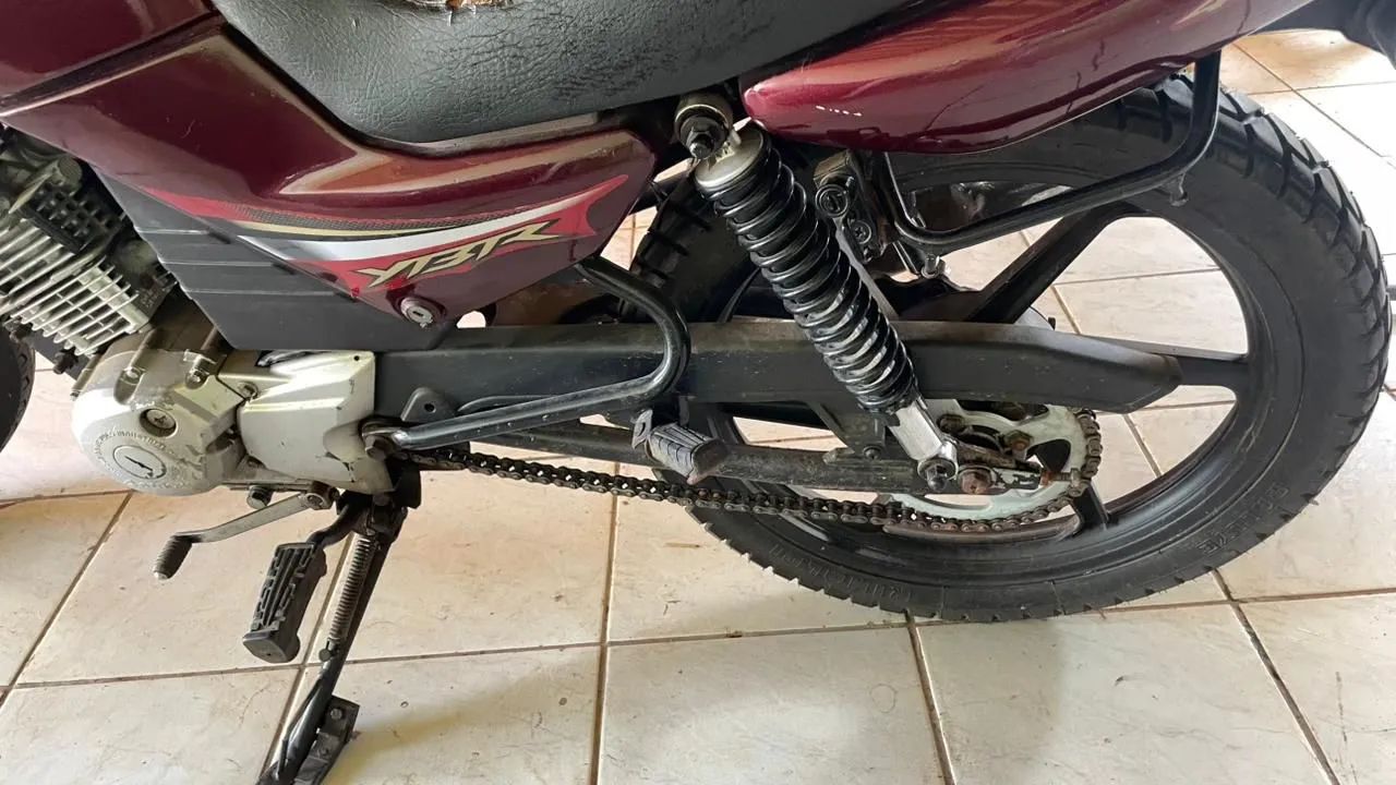 Vendo Moto Pedal Yamaha  - Foto 3