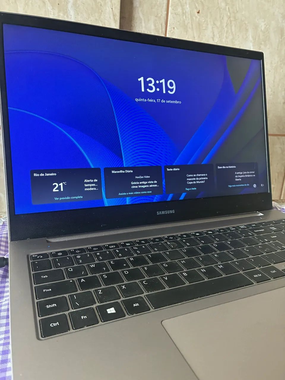 ? NOTEBOOK SAMSUNG GALAXY BOOK4 - CORE i5 - Foto 2