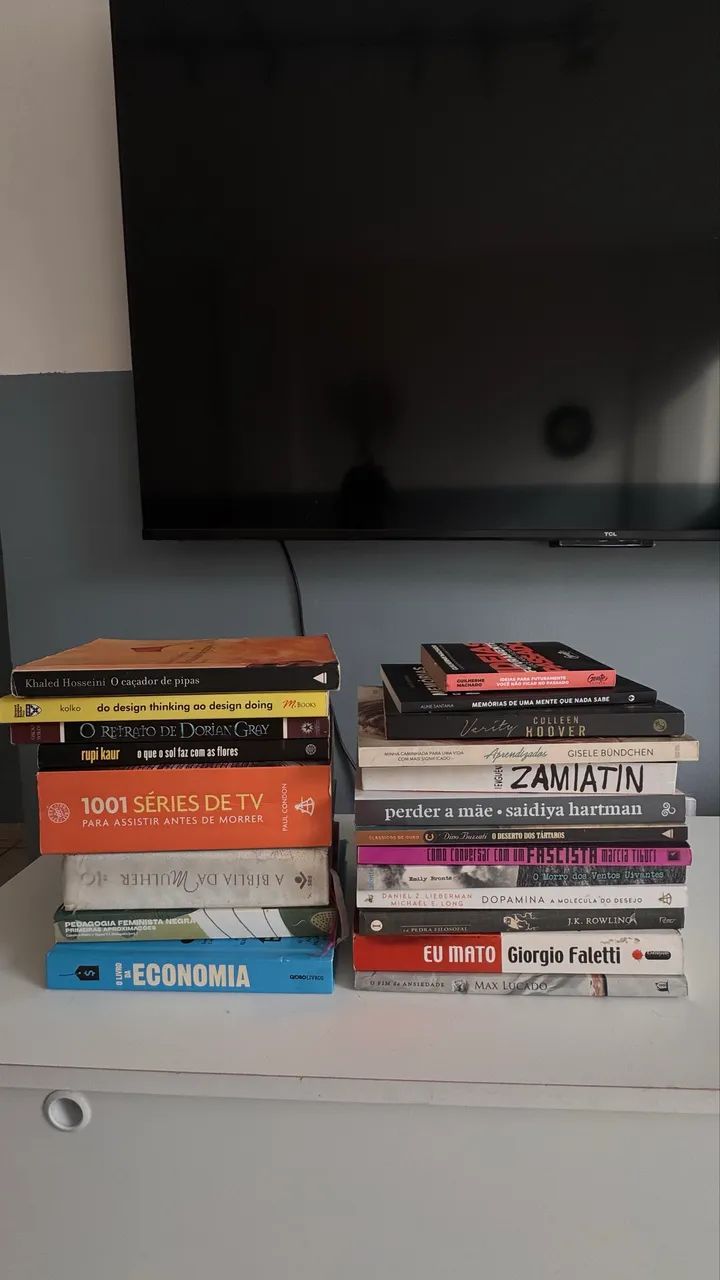 QUALQUER LIVRO R$10