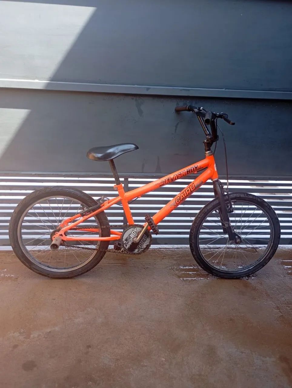 Bicicleta Aro 20 com Tripé - Muito Conservada