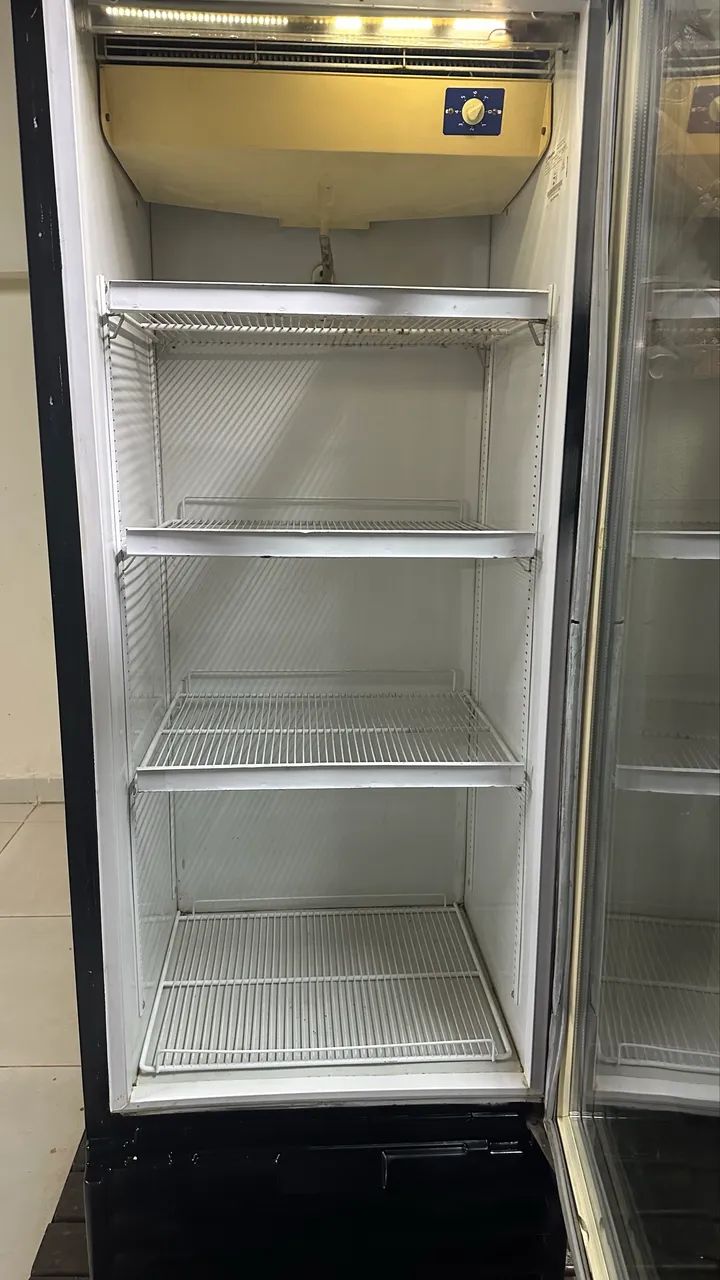 Freezer expositor Metalfrio  - Foto 4