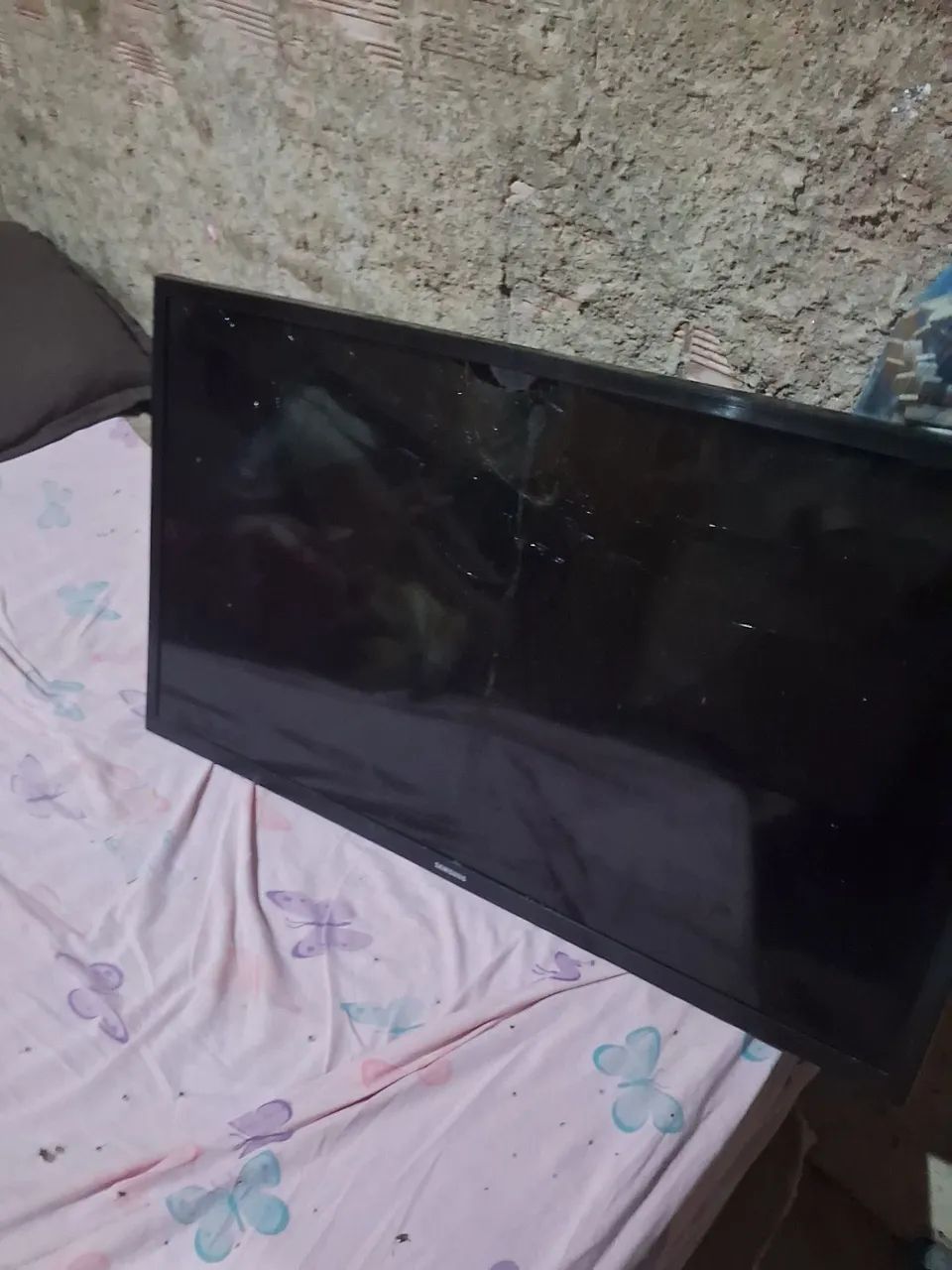 Televisão pra vender no precinho 