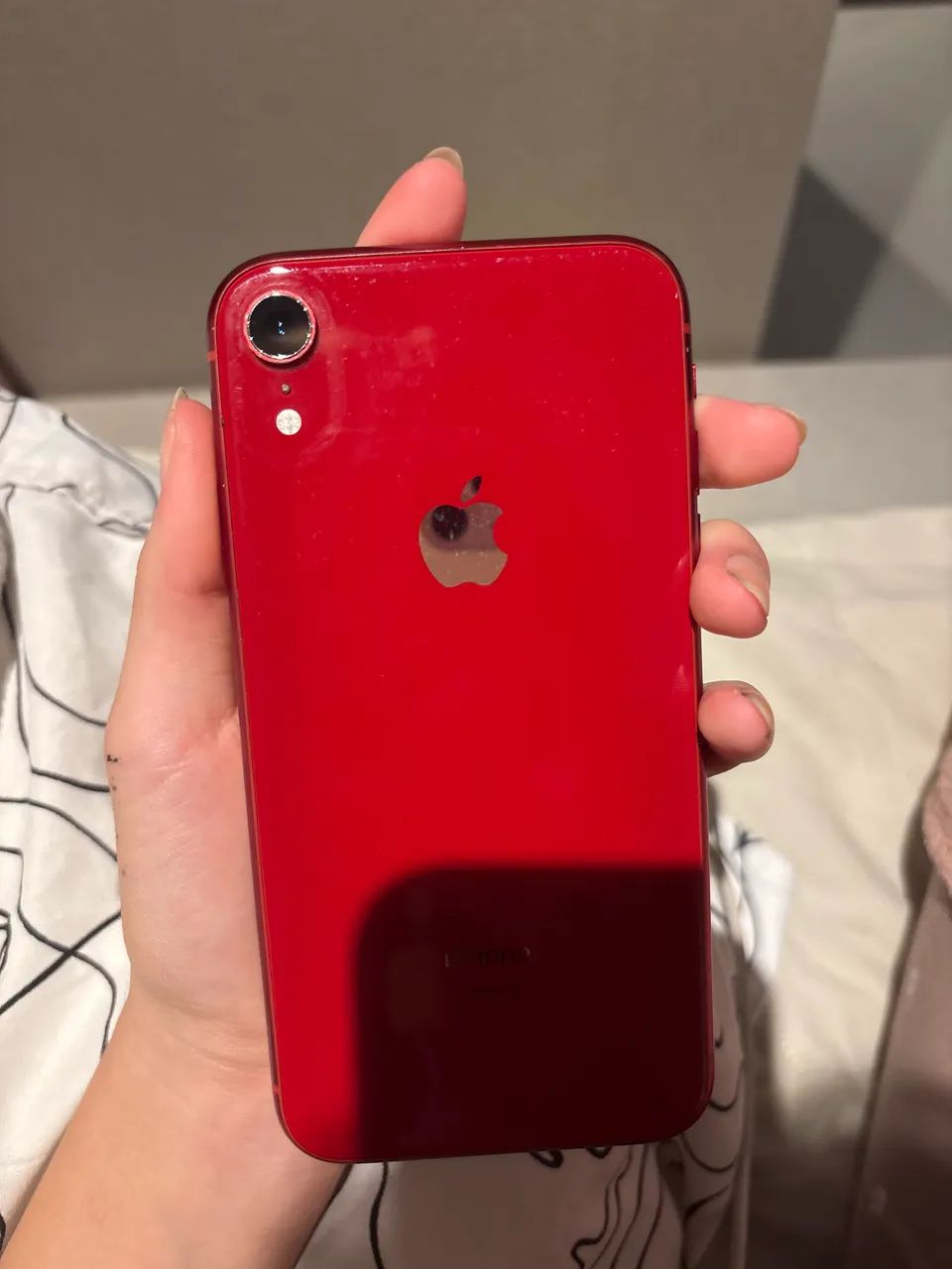 iPhone XR vermelho 