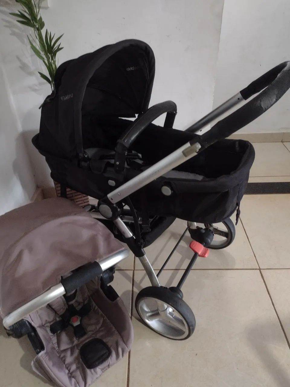 Carrinho moisés com bebê conforto  - Foto 5