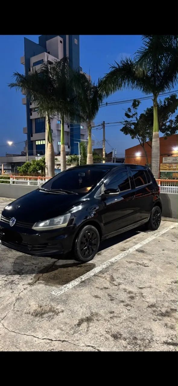 Volkswagen Fox TRENDLINE 1.0 FLEX 8V 5P 2015