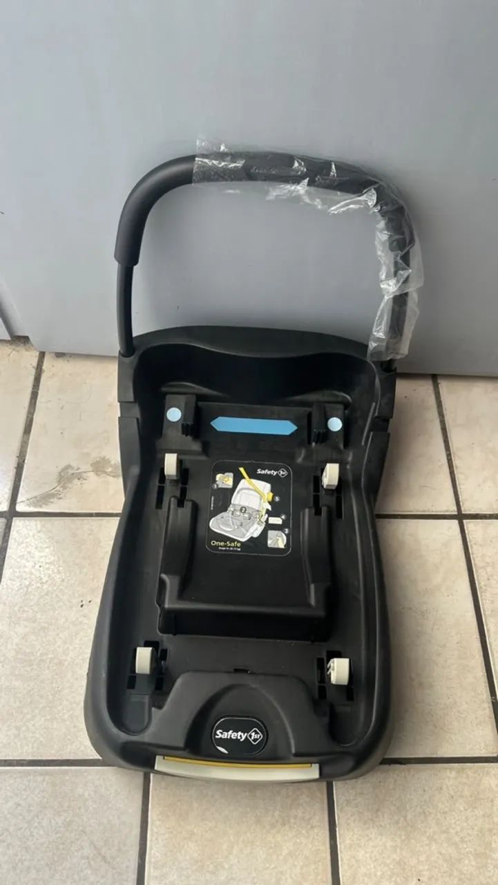 Cadeirinha de bebê com suporte para carro - Foto 3