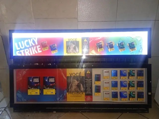 Expositor de Cigarro Grande 