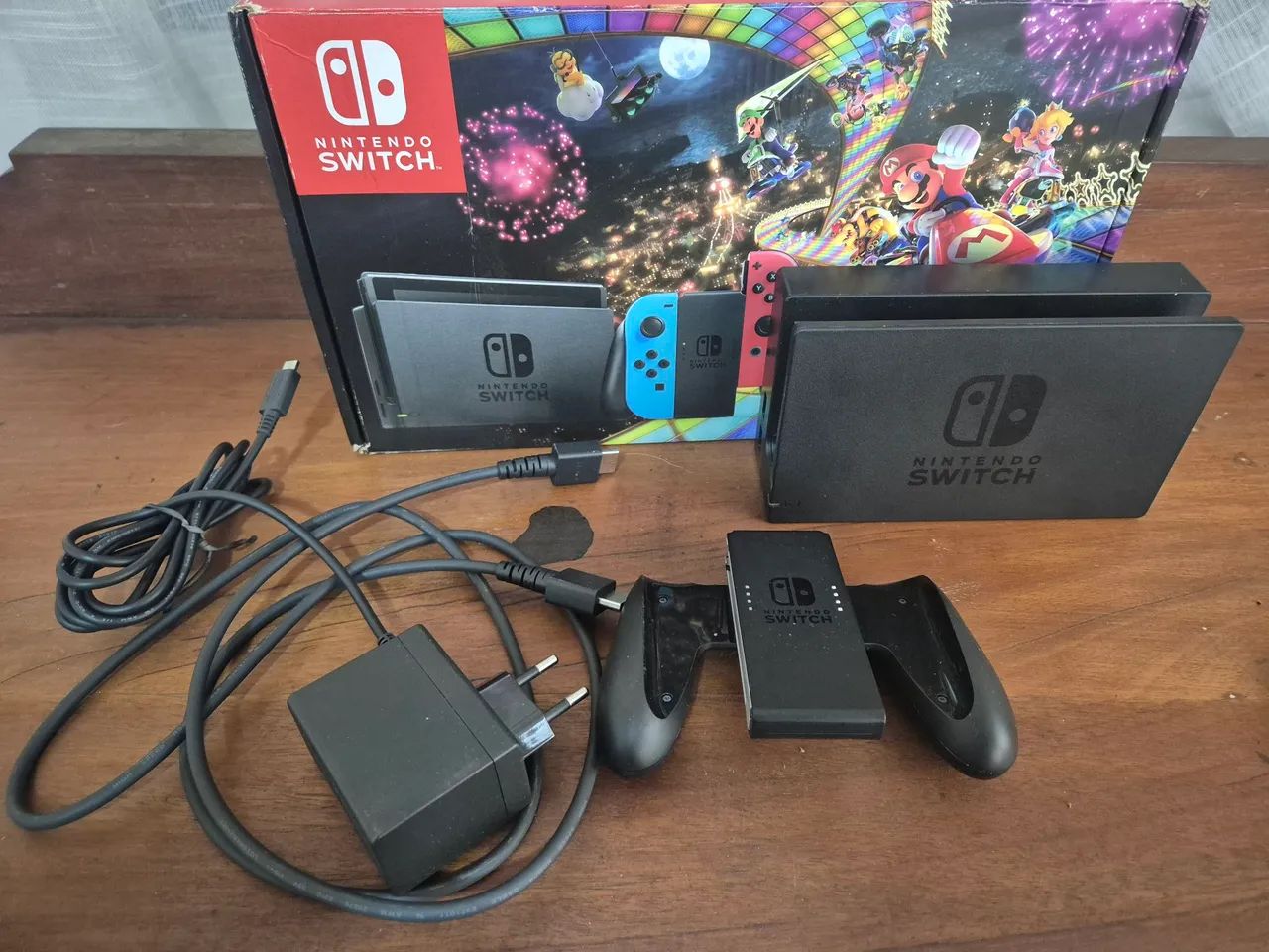 Nintendo Switch V2 32GB [EXCELENTE] - Foto 2