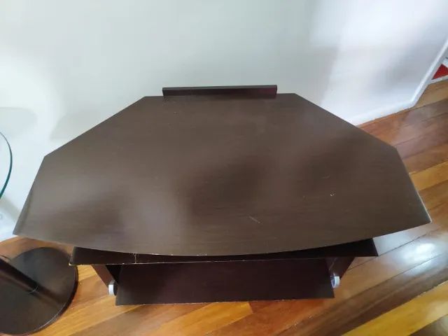 Rack para televisão em ótimo estado de conservação e preço imperdível - Foto 5