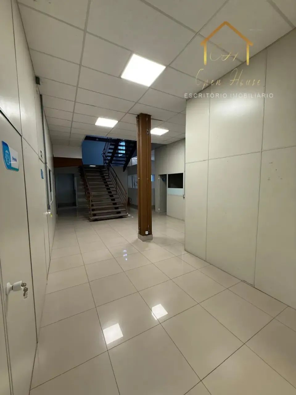 ALUGA-SE IMÓVEL COMERCIAL  AV MIGUEL SUTIL- CIDADE VERDE - Foto 3