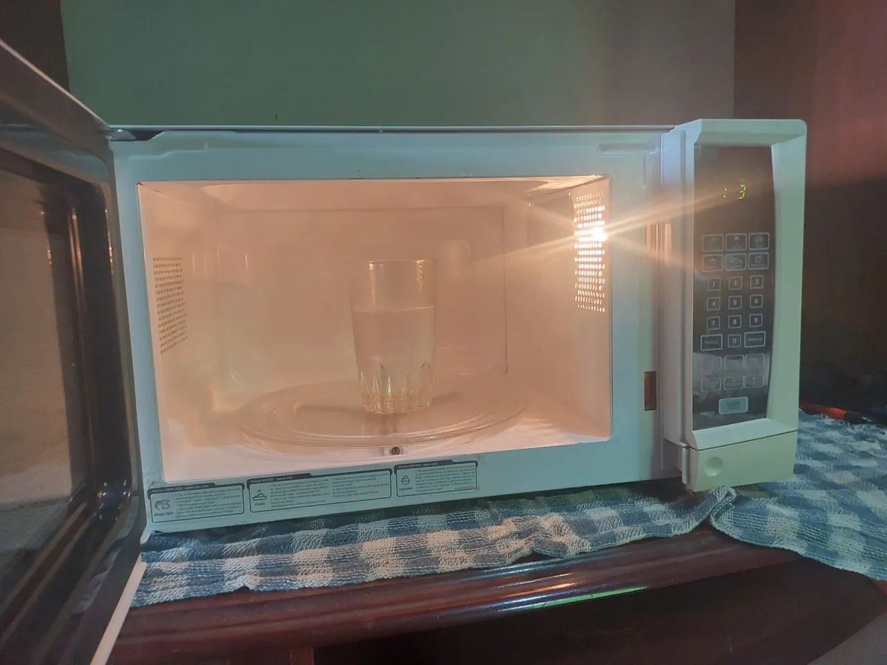 Microondas 127v  - Foto 4