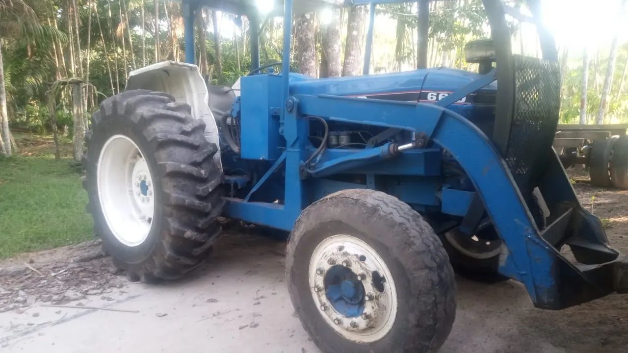 Trator Ford 