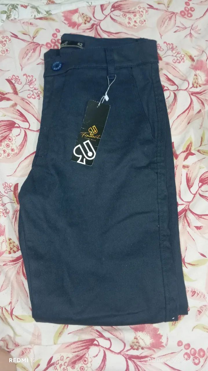 VENDE-SE CALÇA JEANS MASCULINA  vender rápido 