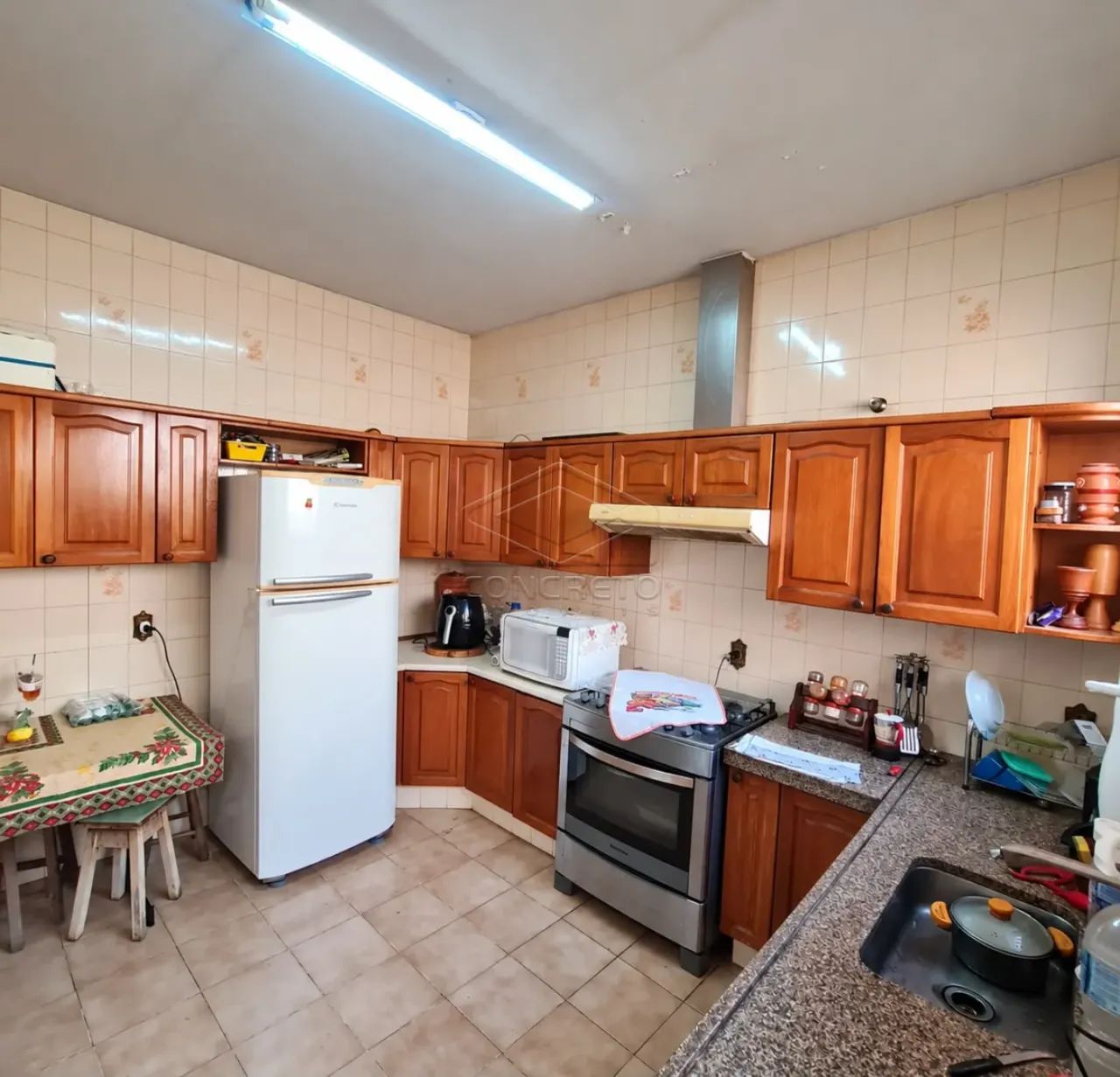 Casa Comercial com 4 dormitórios sendo 1 suíte no Centro de Bauru-SP - Foto 4