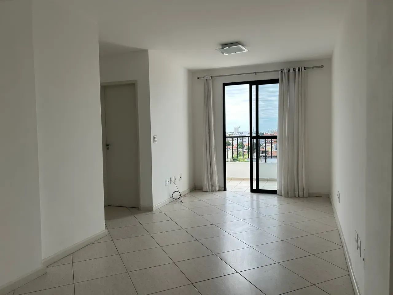 Imóvel para aluguel tem 74 metros quadrados com 2 quartos - Foto 2