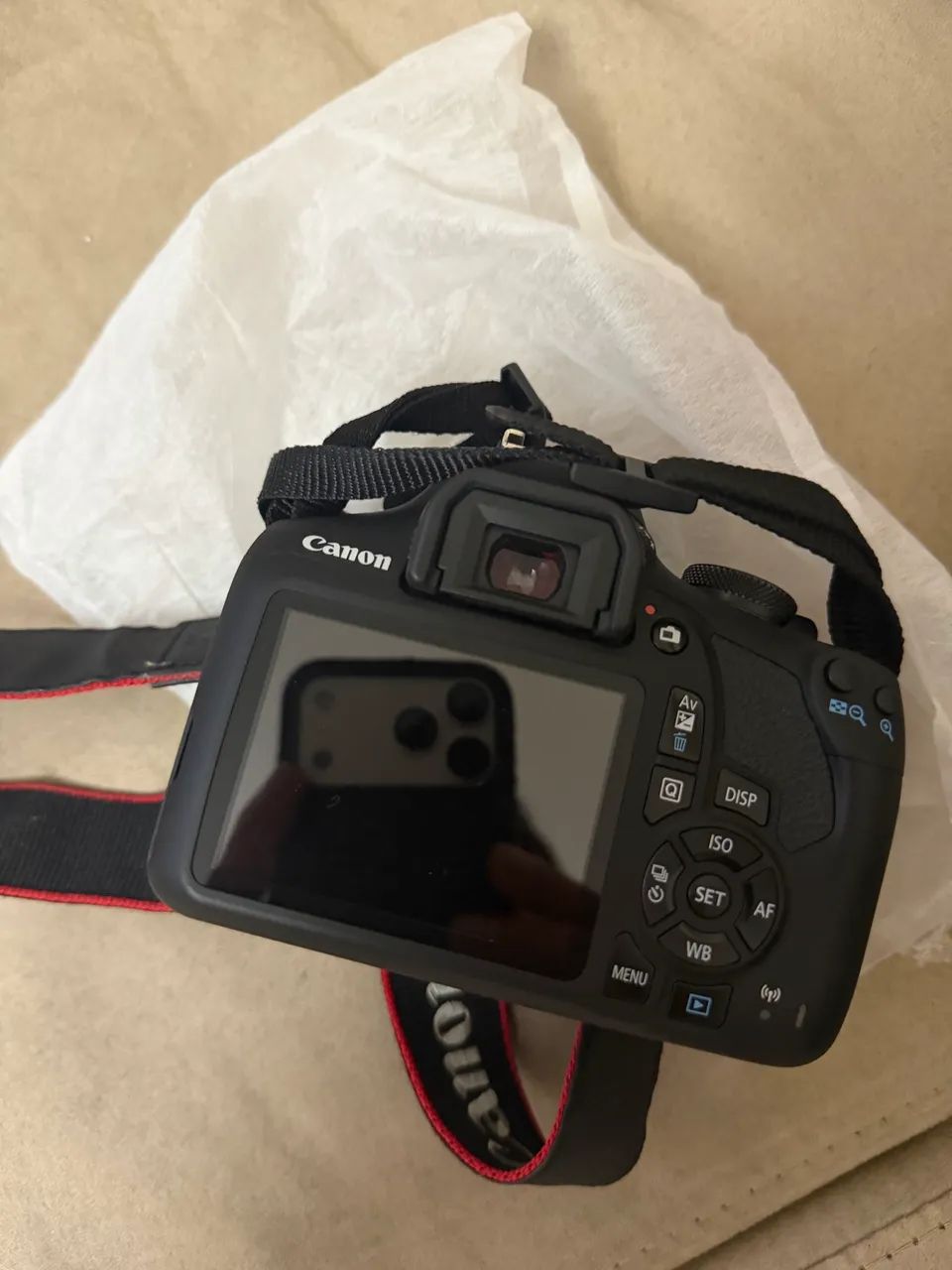 Câmera Canon EOS 2000D + 2 lentes ZERADA completa  - Foto 3