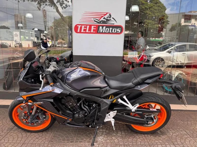 HONDA CBR 650R 2021 - Foto 2
